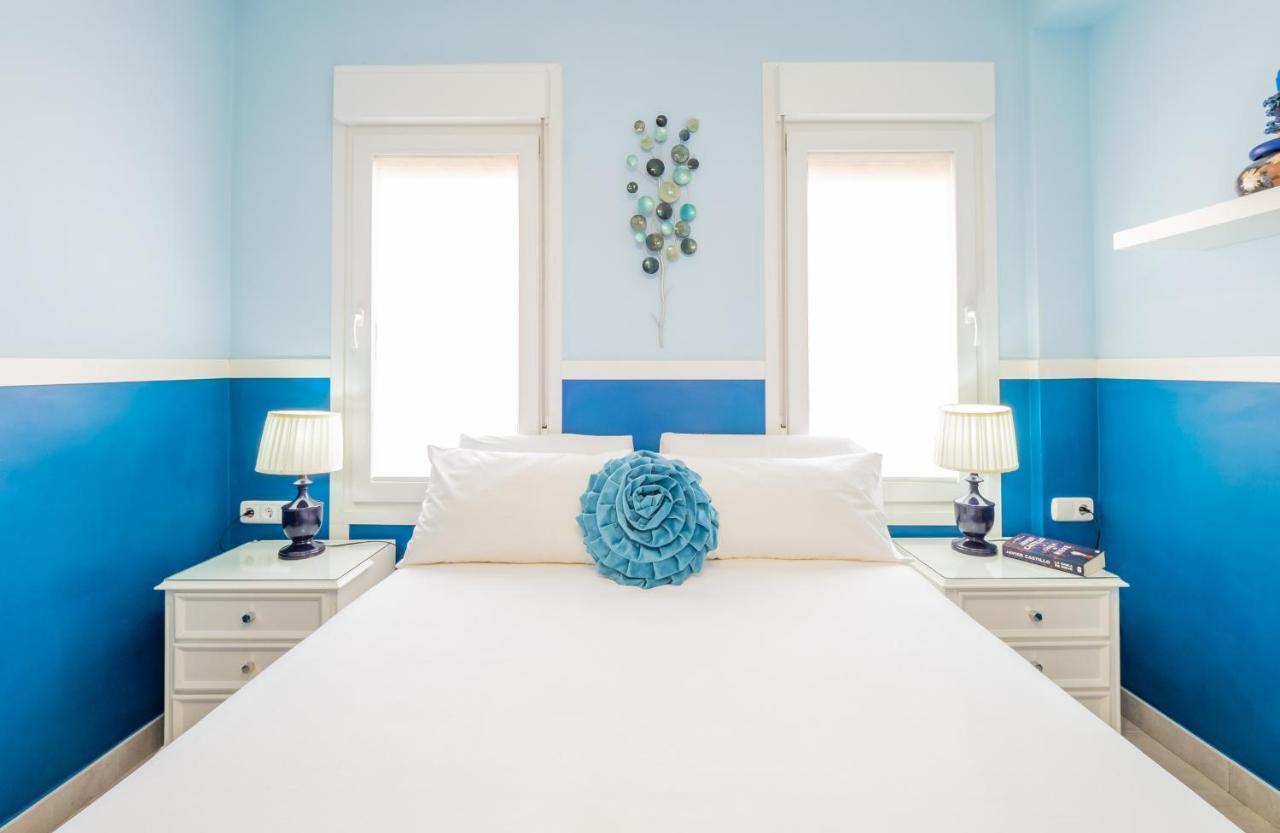 Cubo'S Apartamento Perla Del Sol Rosa Торремолинос Экстерьер фото