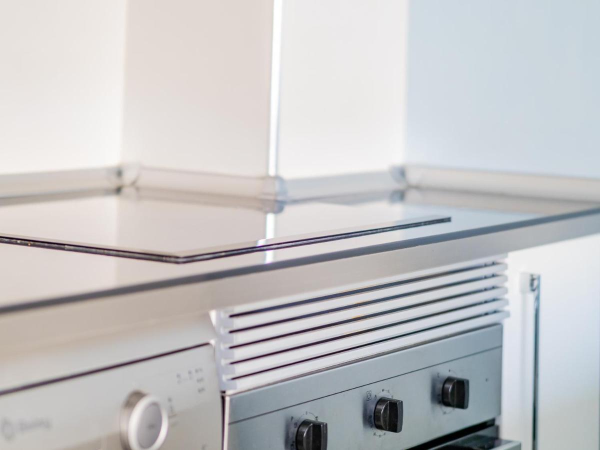 Cubo'S Apartamento Perla Del Sol Rosa Торремолинос Экстерьер фото
